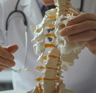 https://dxfqlcpql5f3t.cloudfront.net/Treatment/osteoporosis.webp