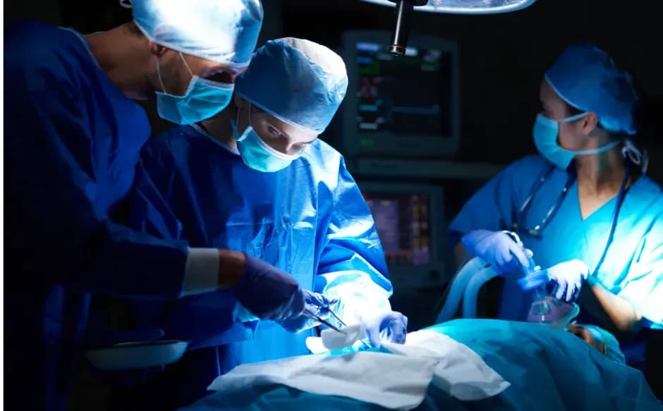 Why More International Patients Are Choosing India for Glioma Removal Surgery